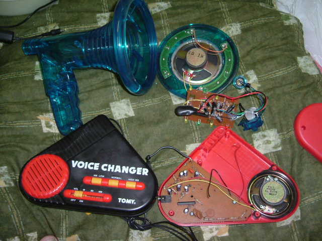 TOMY さかさマシーン ボイスチェンジャー TOMY さかさマシーン ボイス
