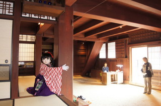 2011_1120_121736AAa.jpg