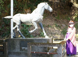 2012_0407_102948AAa.jpg