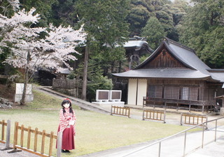 2012_0417_142848AAa.jpg