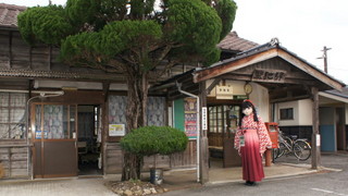 2012_0503_183438AAa.jpg