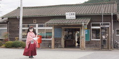 2012_1127_125726AAa.jpg