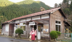 2012_1127_154746AAa.jpg