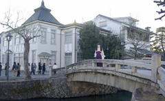 2012_1231_154734AAa.jpg